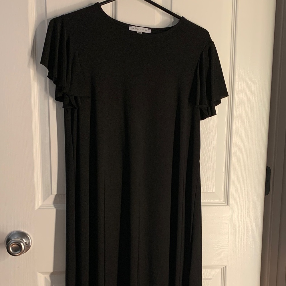 Annalee + Hope Black Flutter Sleeve Midi Dress